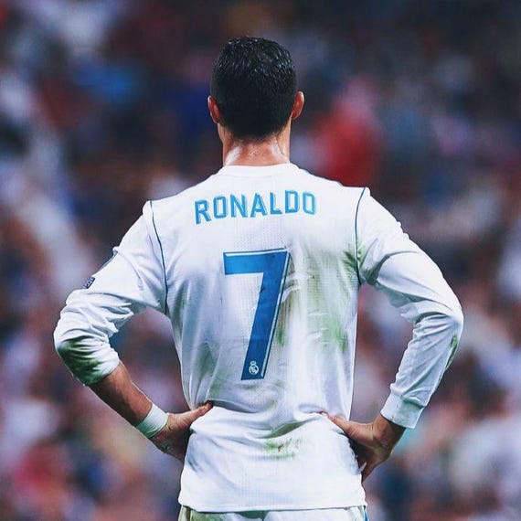 Real Madrid Kyiv 2018 Ronaldo ジャージ Cristiano Ronaldo Real Madrid 2017 2018 Final Champions Kyiv