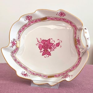 Herend Apponyi paarse handbeschilderde bladschaal met handvat, Herend Hongarije porseleinen porseleinen kom, herenbord porselein cadeau 7,9 x 6,7 inch