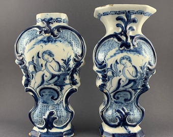 2 Delft Blue Vases 18th century De Klaauw factory in Delft- Handpainted Collectible Delftware- Authentic Dutch Pottery- blue white pottery