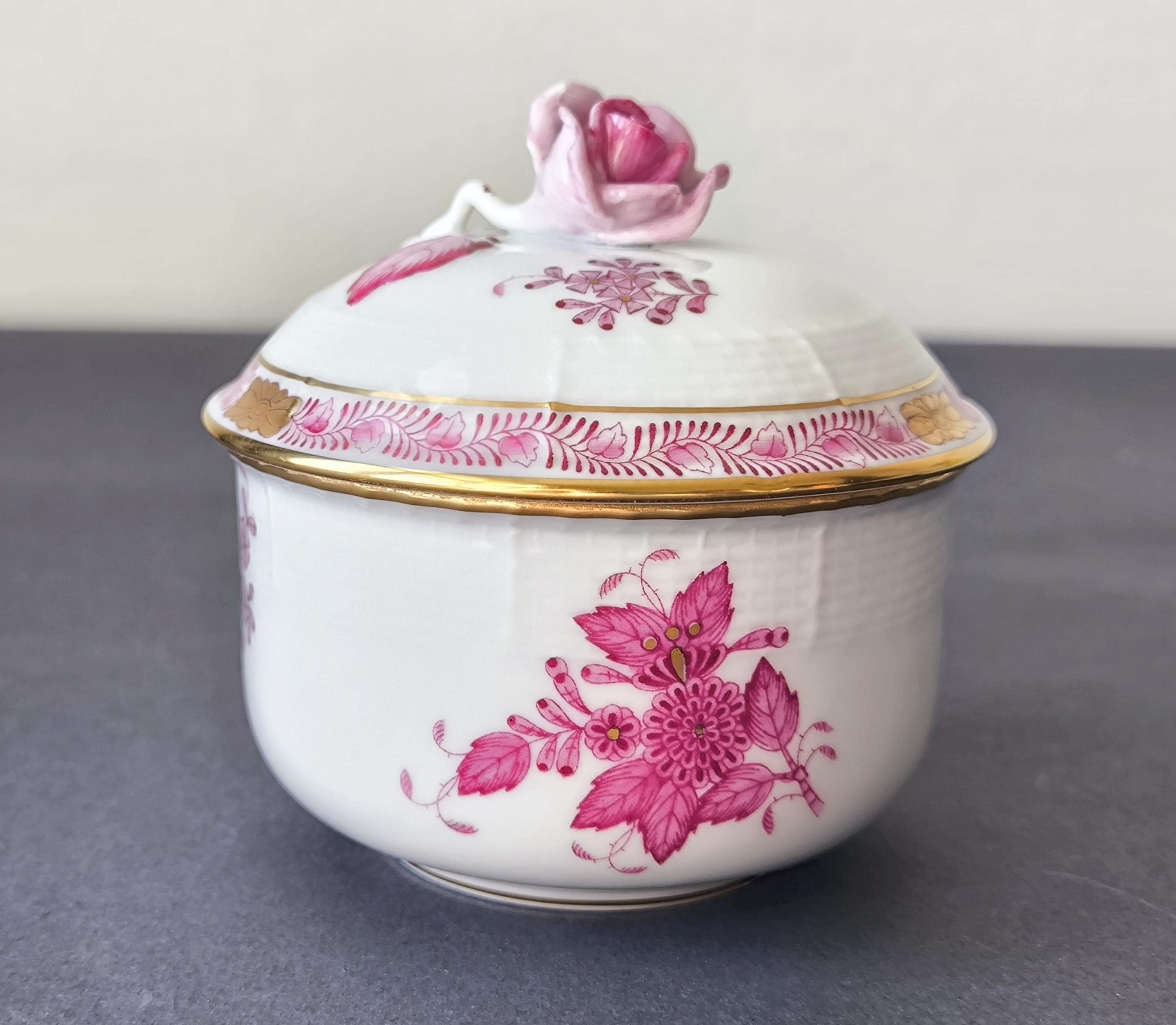 Herend Apponyi Pink Sugar Honey Pot With Rose Finial Lid, Chinese