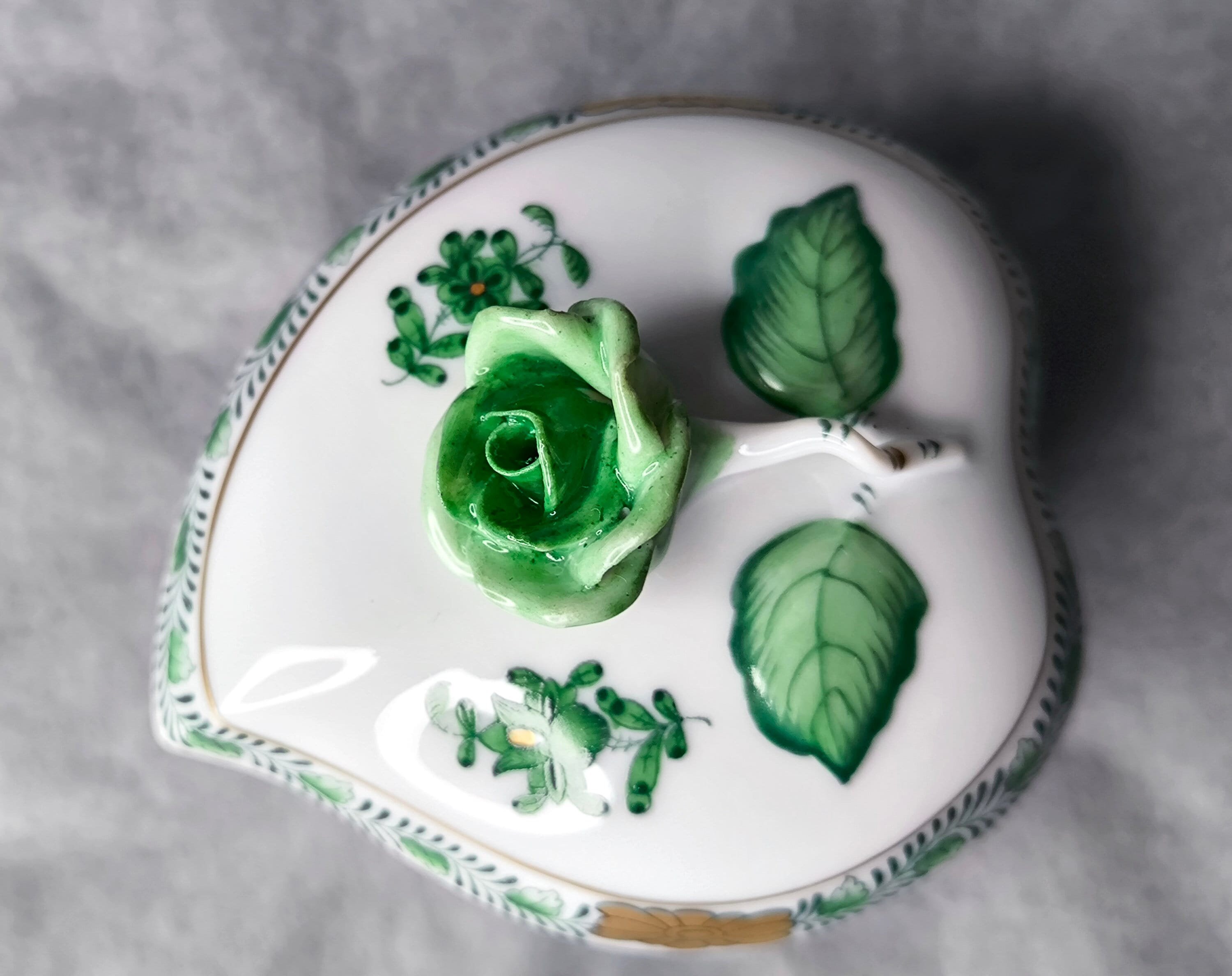 Herend Trinket Box Handpainted Apponyi Green, Herend Hungary Herend Trinket Box Handpainted Apponyi Green, Herend Hungary