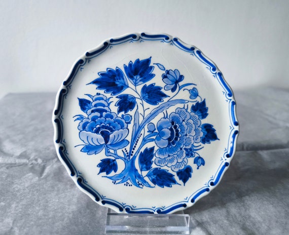 ロイヤルデルフト　フィッシュプレート　魚皿 Royal Delft Blue Handpainted Plate 1976 - Collectible Delftware