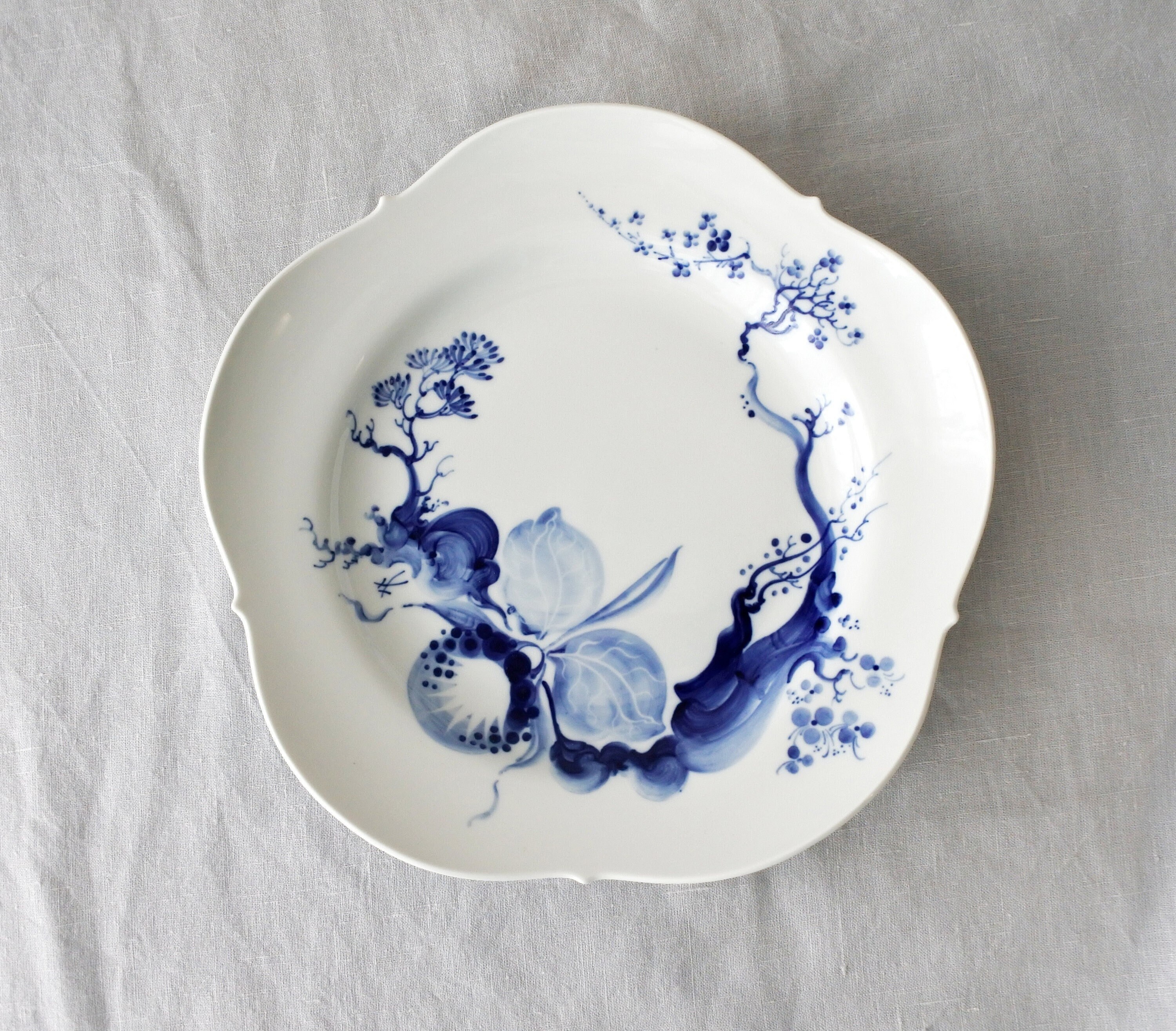 Meissen 磁器皿 青い花模様 約24cm x 13cm il_fullxfull.5947875429_mbmx.jpg