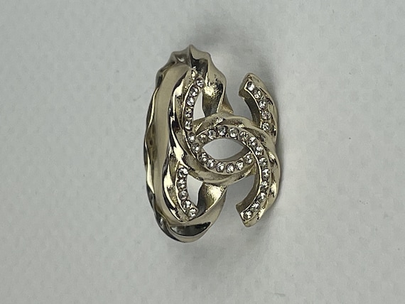 Vintage Chanel Classic Women's Ring Size 7 - image 1