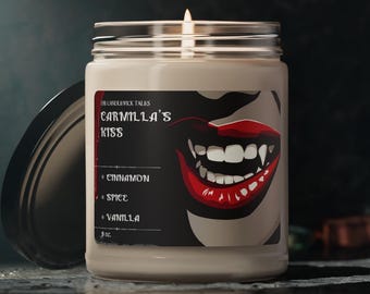 Carmilla's Bite-ljus | Vampyrinspirerat | Dracula | 1800-tals Steiermark | Gotiskt ljus | Handhällt sojavax | Sojavax 237 ml.