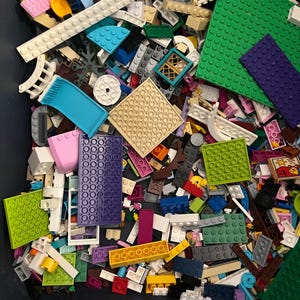 Legos by the Pound 1 Pound of Genuine Lego Brand Pieces Randomly Picked Fun Creativity Set Over 500 Bricks Etsy