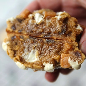 Butter toffee Cookie Recipe | gourmet cookie recipe | stuffed cookie recipe | delicious cookie recipe | cookie recipes