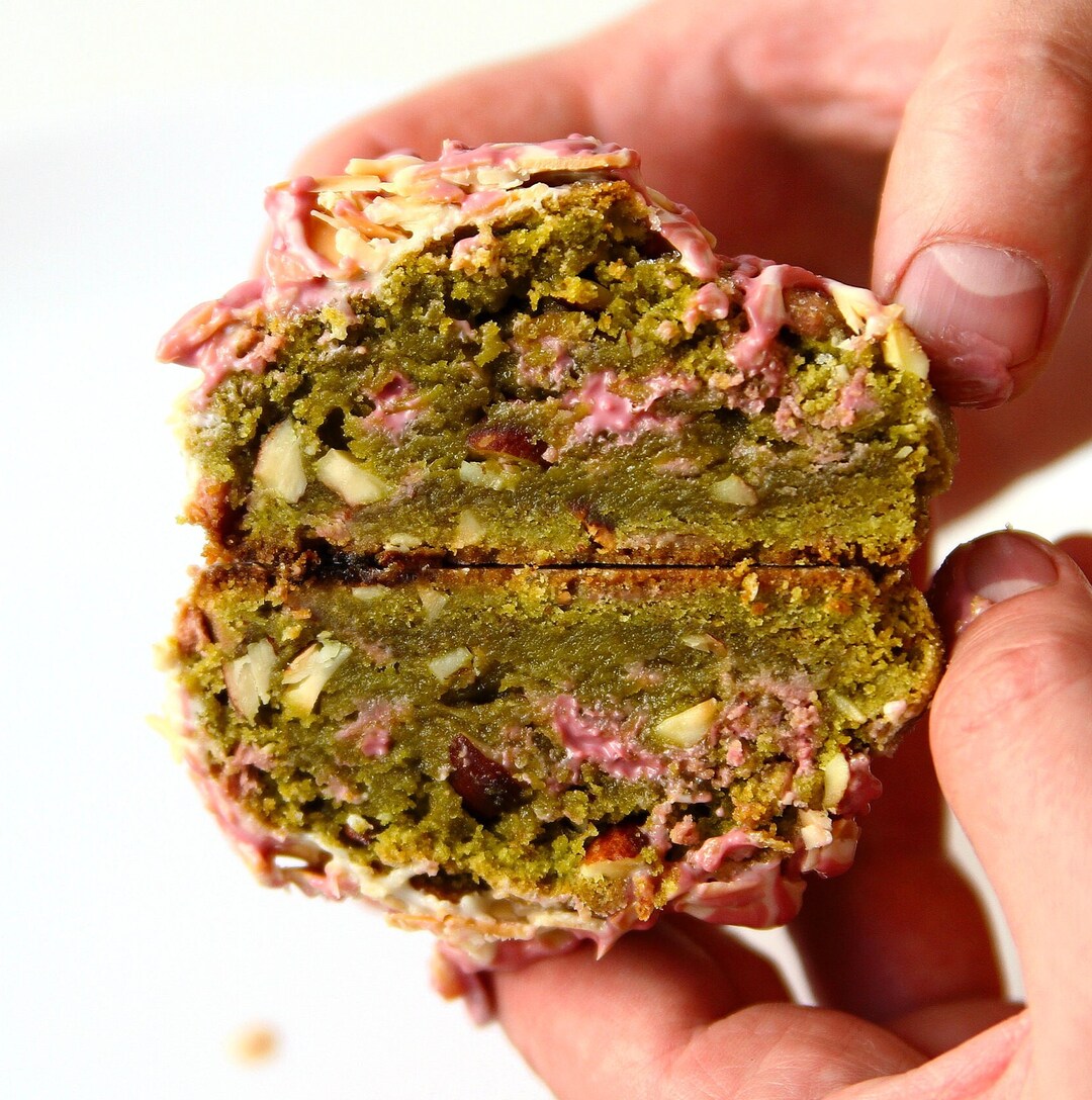 Matcha Cookie Recipe | Roasted Almonds & Ruby Chocolate Thick and Chewy ...