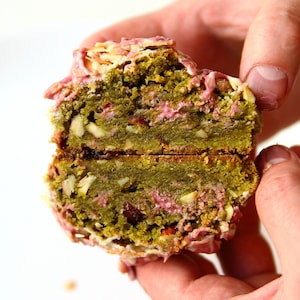 Matcha Keks-Rezept | gebrannte Mandeln & Rubinschokolade dicke Kekse | Feinschmecker-Keks-Rezept | gestopft | Keks-Rezepte