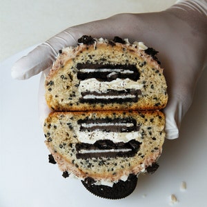 Double chocolate maxi stracciatella Cookie Recipe | gourmet cookie recipe | stuffed cookie recipe | delicious cookie recipe |cookie recipes