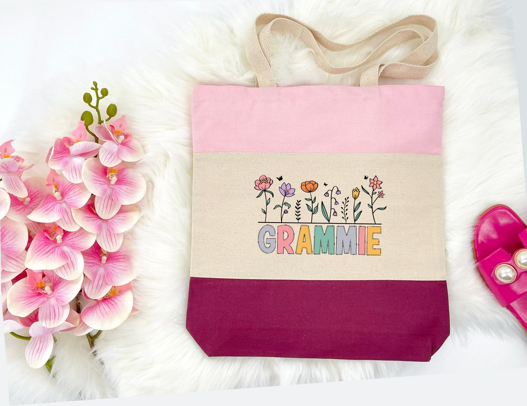 Large Tote Bag For Grandmas - Zippered With Pockets, Gray 'Fave People Grandma' Tote For Work & Travel