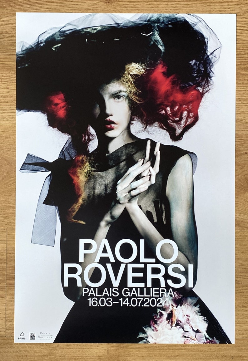 Affiche de l'exposition Paolo ROVERSI 2024 Musée de la mode, Palais Galliera Paris Photographie de mode Icône image 3