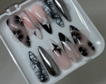 Black With Silver Gothic Press On Nails - Dark - Stars / Chrome / Blooming Gel - Handmade - Reusable