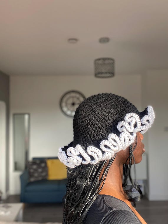 Crochet Ruffle Bucket Hat: Custom Two-tone Summer Hat - Etsy display picture 1