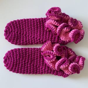 Crochet Ruffle Socks | Cute and Comfy Ruffle Footies | Crochet socks Any Colour/Size | Crochet Gift | Gift for Her | Birthday Gift