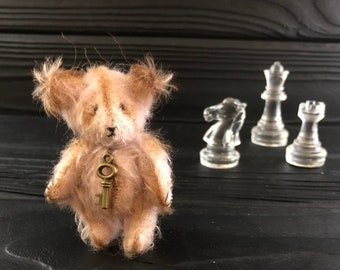 Rosa Teddybär-Spielzeug, Mohair-Blythe-Freund, OOAK-Miniatur-Bärspielzeug