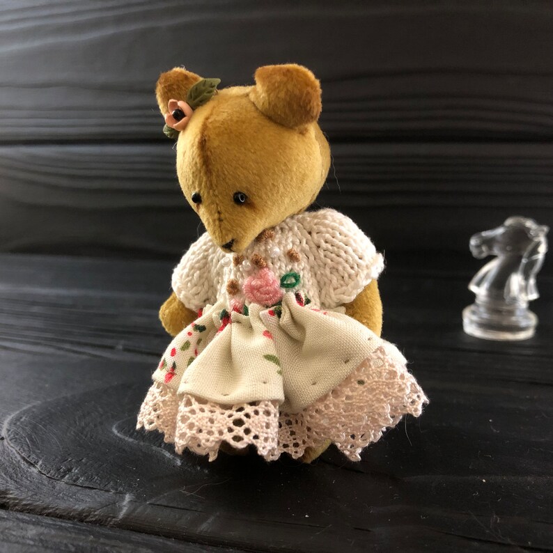 Ours en peluche habillé, ami miny blythe, jouet ours miniature fait main image 6