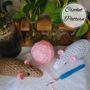 Rat Kicker Cat Toy Crochet PATTERN