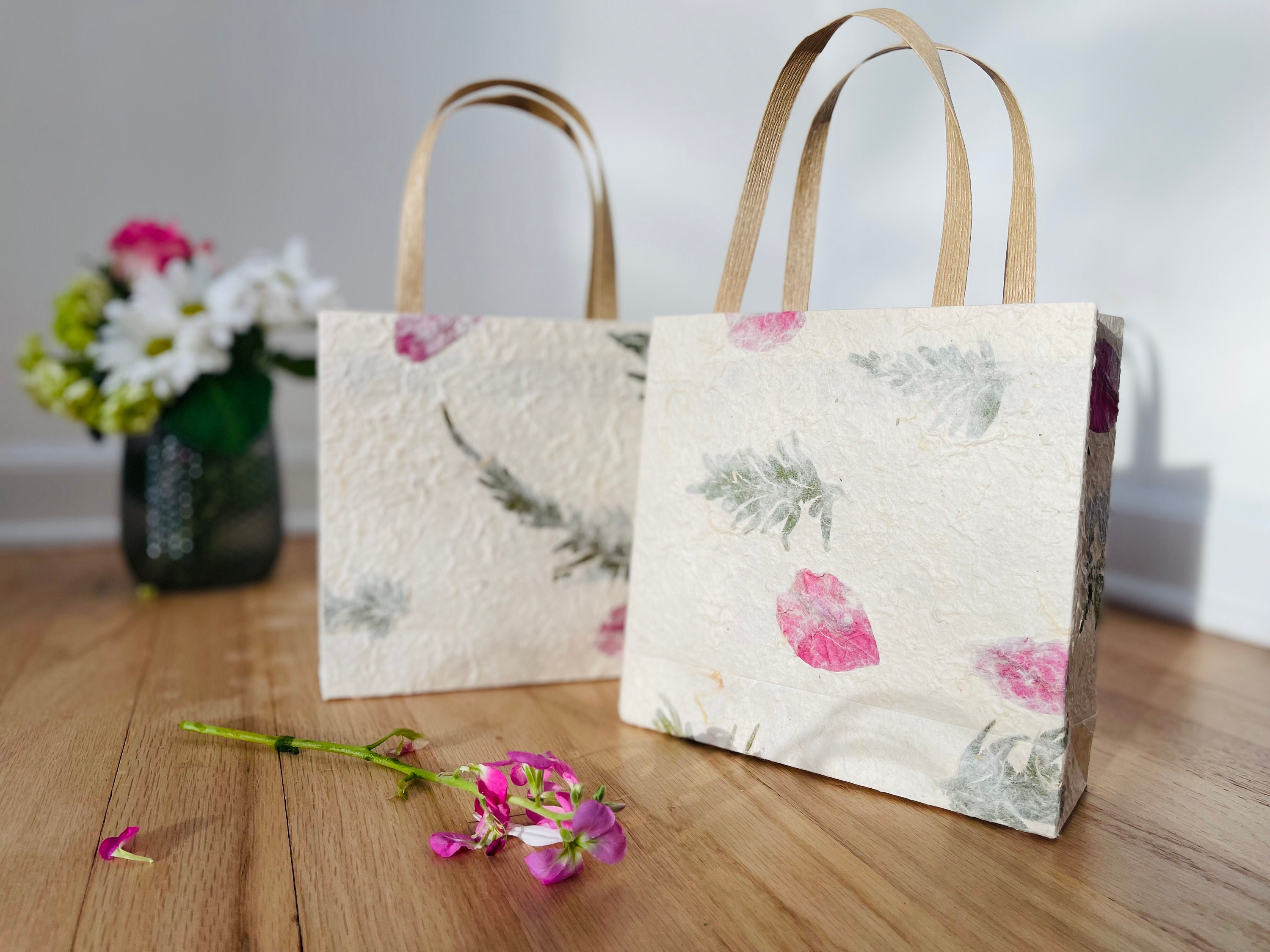 Floral gift bags bulk sale