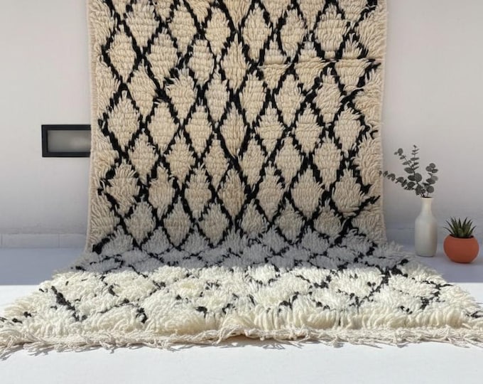 Handwoven Beni Ourain Wool Rug | Black & Cream Diamond Carpet (150x80cm)
