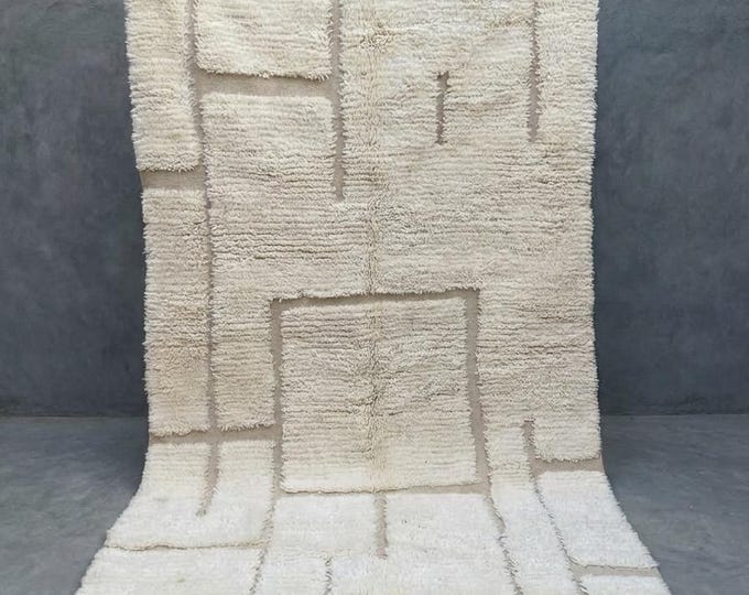 Moroccan Beni Ourain Rug - Handwoven Wool Rug | Cream & Beige Geometric Pattern | Berber Carpet