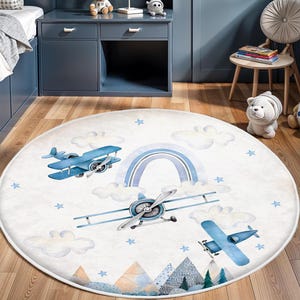 Flugzeug gemusterten Kinderteppich, Heißluftballon Kinderteppich, Baby Jungen Geschenk, rutschfester Aktivitätsteppich, waschbarer Kinderteppich, blauer Babyzimmerteppich