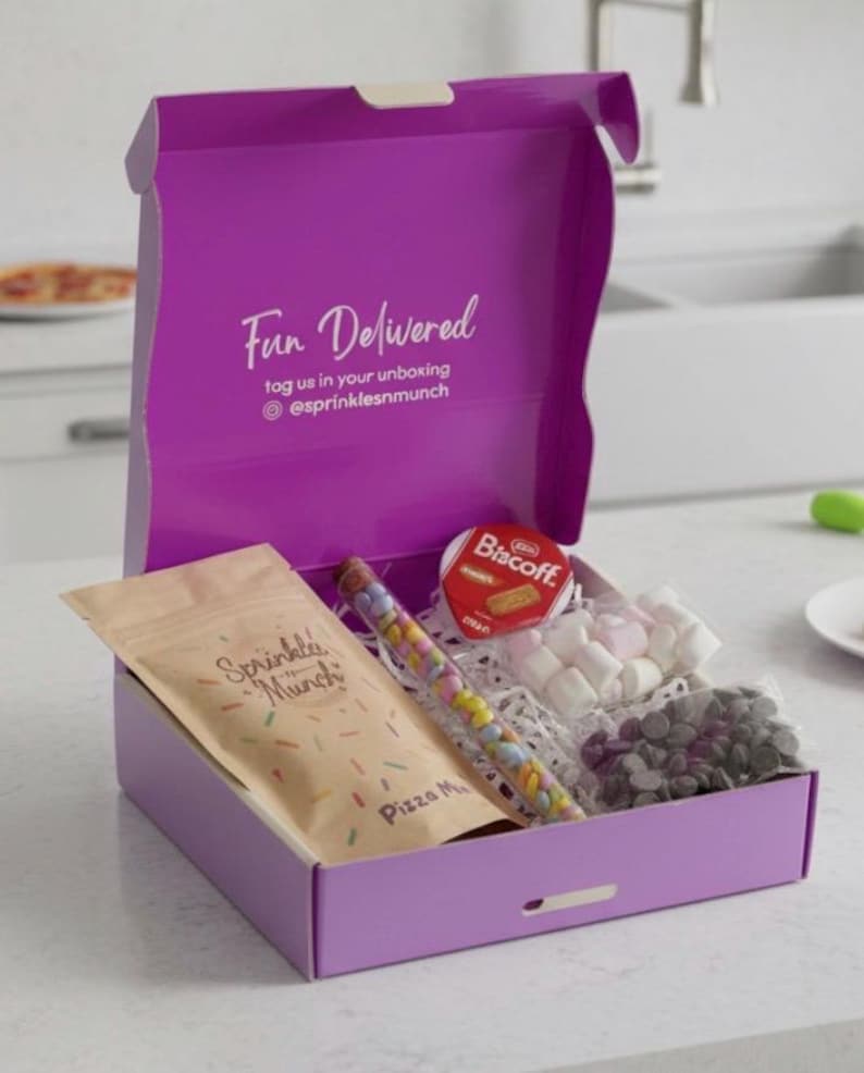 Kit de repostería para niños, kit para crear tu propia pizza de postre, cesta de regalo personalizada para buzón, kit de comida, cesta de regalo infantil, actividad culinaria DIY imagen 5
