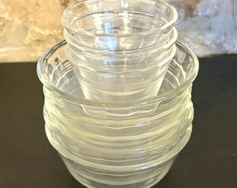 Vintage Pyrex 8 Custard Cups Dishes Scalloped Glass Dessert Bowls 464 & 462