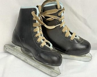 Vintage Childrens Double Blade Black Leather Ice Skates Size 10 Winter Decor