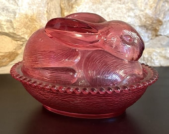 Vintage Indiana Glass Cranberry Pink Bunny Rabbit On Nest Covered Candy Dish 7”