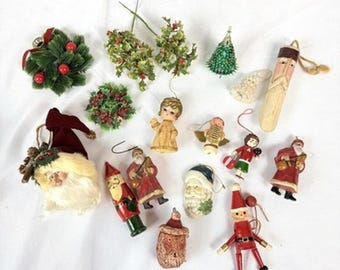 Vintage Christmas Decor Ornaments Resin Wood Mixed Santa Holiday Lot of 17 pcs