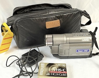 JVC GRSXM330 Super VHS-C Camcorder Bundle Bag Power Supply - No Battery