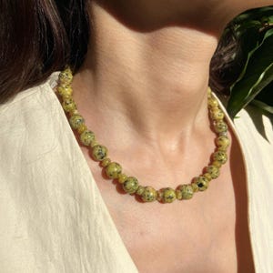 Collier de pierres précieuses en jaspe dalmatien, collier de perles, collier bohème, oeil de chat chrysobéryl pour femme, collier en pierre naturelle, cadeau pour elle