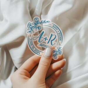 Blue Wedding Couple Name Initials for Labels Round Clear Stickers for Wedding Envelope Bag Sweets Desserts Favors Sticker Envelope Thank You