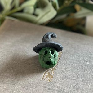 Weird Witch Figurine, Handmade Sculpture, Halloween, Spooky, Witch Sculpture, Handmade, Gift for Her, Gift for Him, Halloween Decor, Desk