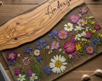 Personalized Glass Charcuterie Board Marble Wood Wildflowers Look Cutting Board Custom Chopping Board Realtor Kitchen Decor Mom Grandma Gift