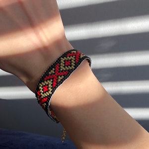 Geometric beaded bracelet Loom pattern DIY jewelry KIT pdf format, make handmade gift for friends, friendship bracelet DIY uniq present