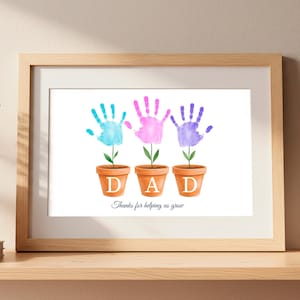 Lavoretto con impronta della mano per la festa del papà: vaso di fiori, regalo stampabile, ricordo per papà, attività per bambini in età prescolare, Love Grows
