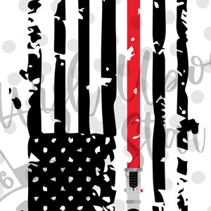 Puede incluir: Un diseño de bandera estadounidense desgastado con un sable de luz rojo en el centro.