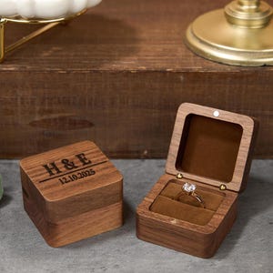 Personalized Engraving Wooden Ring Box, Proposal Engagement Ring Box with Name, Wedding Ring Bearer, Anniversary Gift, Engrave Ring Box