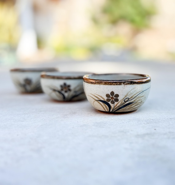 VINTAGE Teresa Durán Xochiquetzal, Set of 3 Handcrafted Mini Bowls
