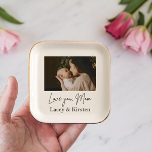 Mom Photo Ring Dish, Customized Trinket Dish, Gift for Mother, Memorial Gift, Housewarming Gift, Custom Photo Gift, Jewelry Tray, Home Gift