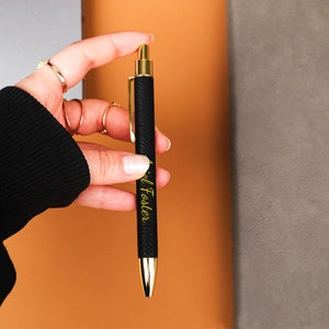 Custom Pen, Personalized Pen, Leather Pen, Custom Leather Pen, Engraved Pen, Doctor Gifts, Writer Gifts, Student Gifts, Graduation Gifts