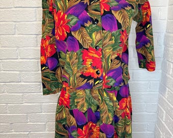 Clues Collections European Summer Bright Floral Print Two Piece Skirt and Shirt Set Vintage