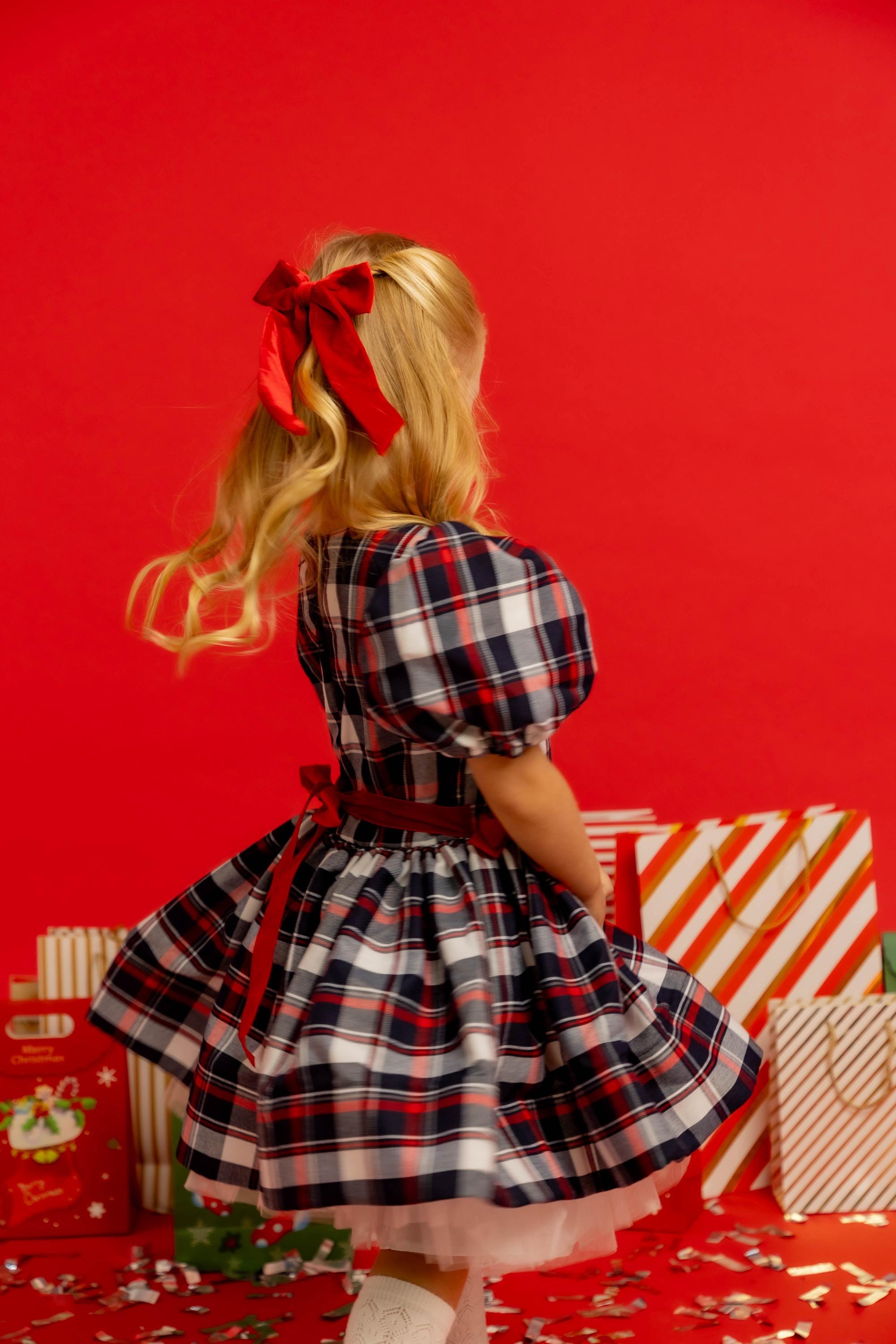 Robe De Noël Fille Cherokee à Carreaux - Noir Et Rouge, Taille 5T, Occasion Très Bon état