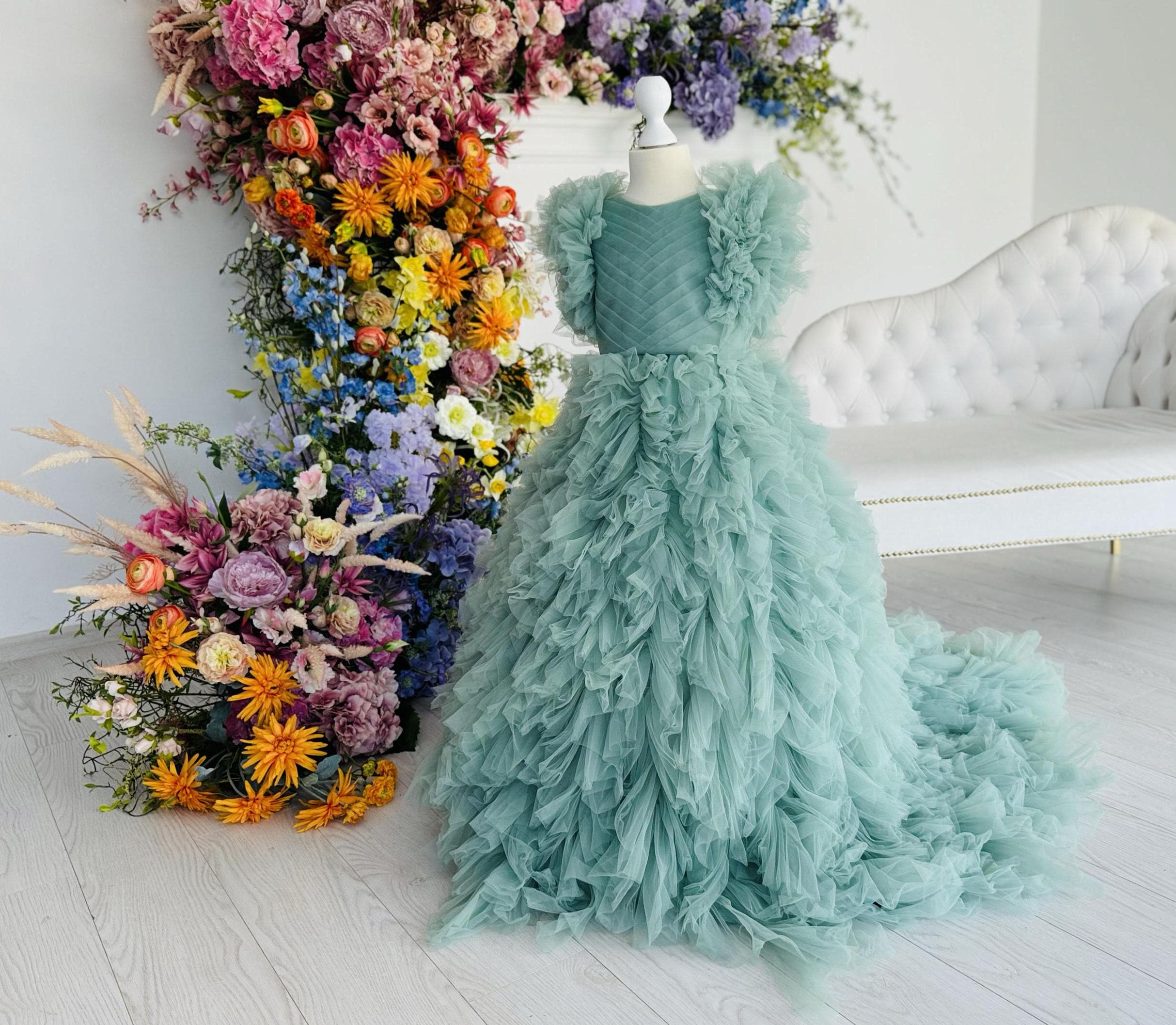 Sage Mint Ruffled Flower Girl Dress, Luxury Tulle Kids Ball Gown with Long Train for Wedding, Birthday, Photoshoot, Luxury Toddlers Outfit Sage Mint Ruffled Flower Girl Dress, Luxury Tulle Kids Ball Gown with Long Train for Wedding, Birthday, Photoshoot, Luxury Toddlers Outfit