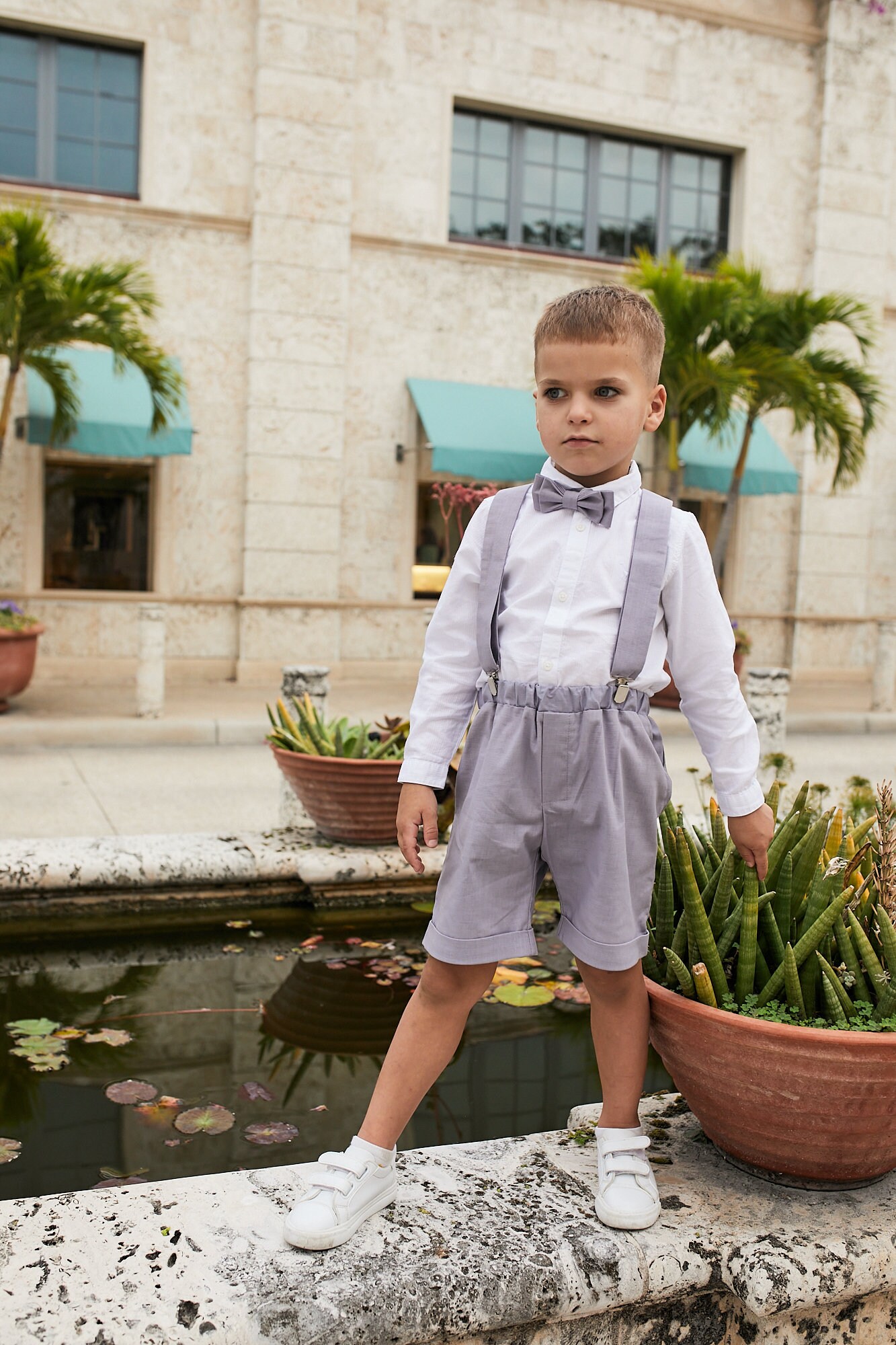 Boys' Classic Grey Linen Suit Set with Shorts, Suspenders, Bow Tie Perfect for Christening, Birthday, Special Event Toddlers Formal Wear