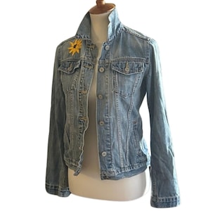 Rare 90s-Y2k Vintage Gap 1969 Embroidered Sunflower Jean Jacket
