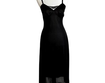 Vintage Mid Century Vanity Fair Nylon Slip, 34