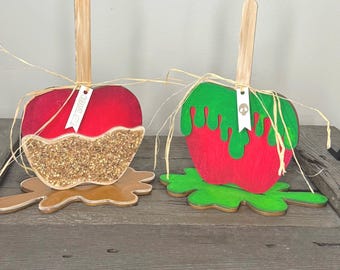 Wooden Caramel Apple Shelf Sitter: Halloween Tier Tray Decor